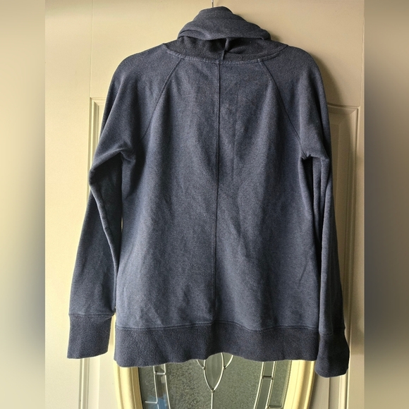 L.L. Bean Misses Navy Blue Cowl Neck Sweater~ Size Medium - Picture 5 of 7